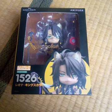 트위스티드 원더랜드 트위스테 넨도로이드 레오나 피규어