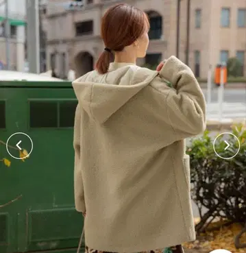 URBAN RESEARCH DOORS 부클레 후드 코트