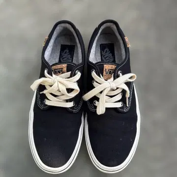 VANS 블랙 캔버스 스니커즈