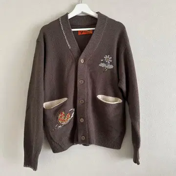 left alone 가디건