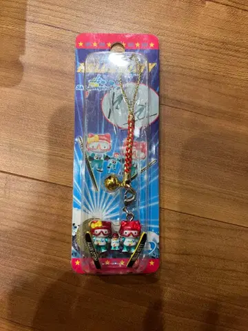 헬로키티 한정판 스키점프 미미 스트랩