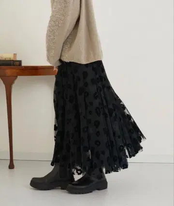 TRANOI. 트라노이 레오파드 샤샤 스커트 블랙 size1