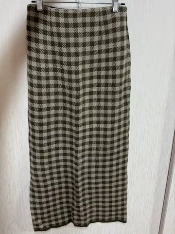 올리브 그린 체크 무늬 타이트 스커트 M