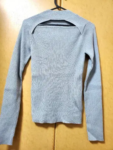 LAGUNAMOON 2WAY 컷 아웃 니트 풀오버 아이스 블루