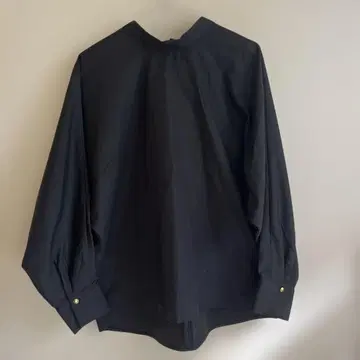 블랙 백 골드 버튼 블라우스 나노 유니버스 프리 사이즈 미사용