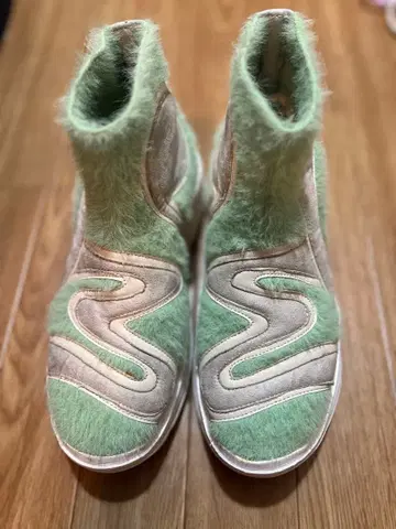 mercibeaucoup 모후컷부 퍼 스니커즈