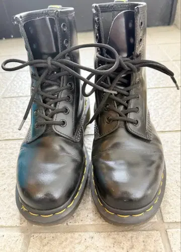 Dr.Martens 8호스 23cm