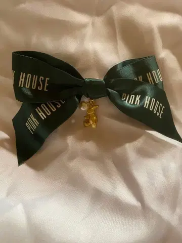 PINK HOUSE 리본 참 다크 그린