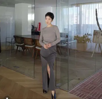 시루무린 Waist 비대칭 슬릿 스커트 (그레이 M)