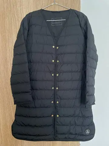 빔스 하트 블랙 다운 자켓