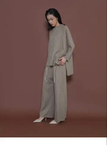 [ 새상품 ] CYAN TOKYO 셔링 허리 프린지 와이드