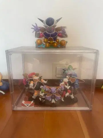 1번 복권 프리저 피규어 세트