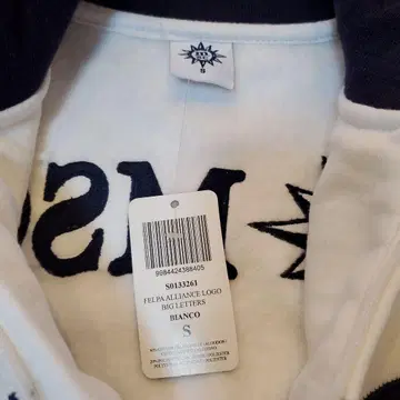 MSC 로고 화이트 맨투맨 S