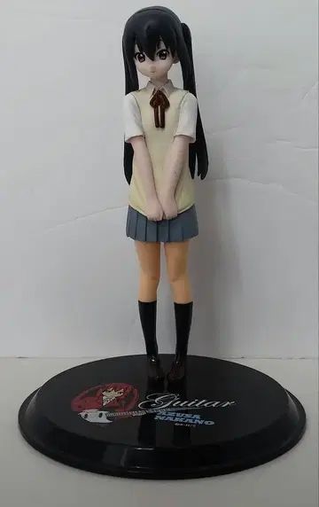 케이온 피규어 azusa 상자 없음