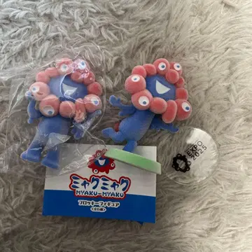 미야쿠미야쿠 플로키 피규어 2체 세트 오사카 만박