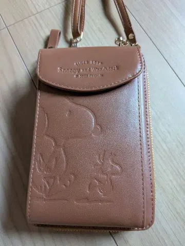 스누피 천연 가죽 지갑 포함 스마트폰 숄더