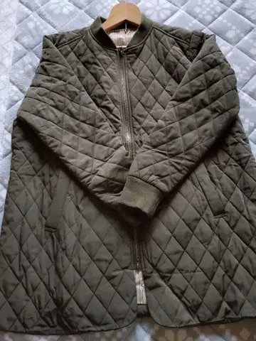 올리브색 퀼팅 자켓 3L