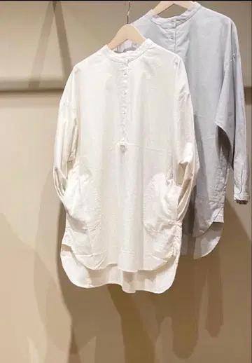 tandey 휴일과 시 사워 크림 셔츠