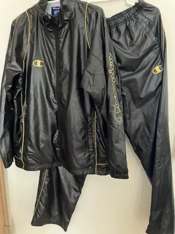 Champion 블랙 x 골드 저지 L 사이즈