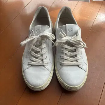 ecco 스니커즈