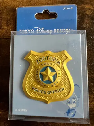주토피아 경찰관 배지