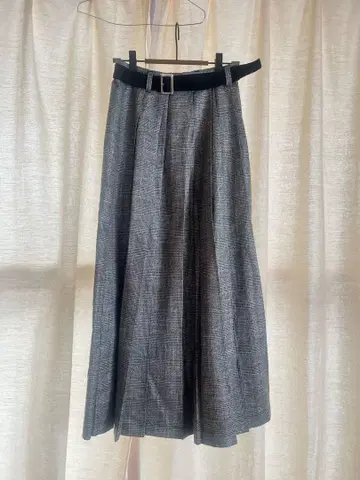 JEANASIS 그레이 플리츠 스커트 벨트 포함