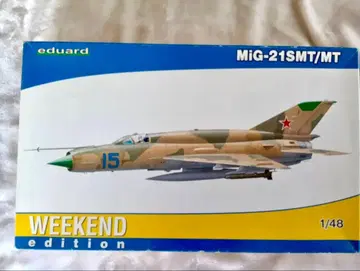 [ 중고 ] 프라모델 MiG-21SMT/MT