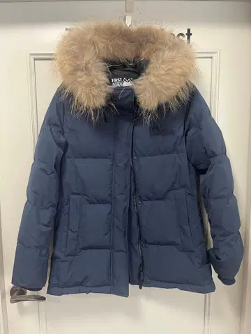 FIRST DOWN 네이비 다운 자켓