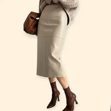 [ 새상품 ] COMMENSE 인조 가죽 파이핑 시트 미디 스커트