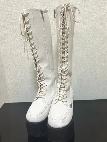 [ YOSUKE ] 통굽 레이스업 롱 부츠