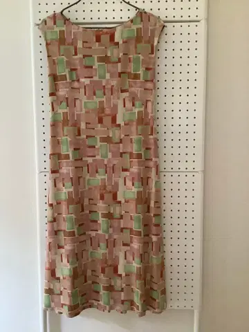 Sybilla 슬리브리스 원피스