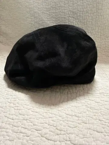 RATS BLACK AND YELLOW 스웨이드 베레모