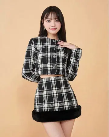 Darich 숏 트위드 자켓 BLK