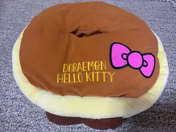 도라에몽 헬로키티 티슈 케이스