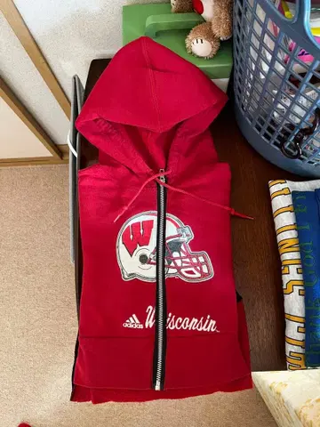 핸드메이드 숏 기장 adidas 후드티