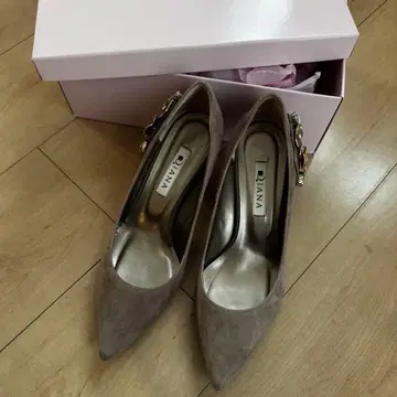 다이애나 DIANA 스웨이드 펌프스 23cm