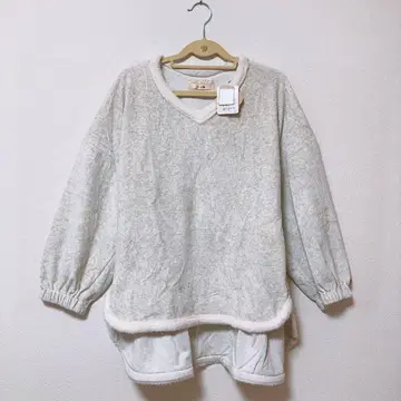 [미사용 새상품] fu-ai drug store's 보아 풀오버 상의