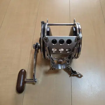 펜세네이터 9.0 스타 개발 핸들 드래그, 낚시릴