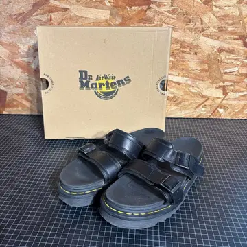닥터마틴 마일스 슬라이드 가죽 스트랩 샌들 UK8 27cm