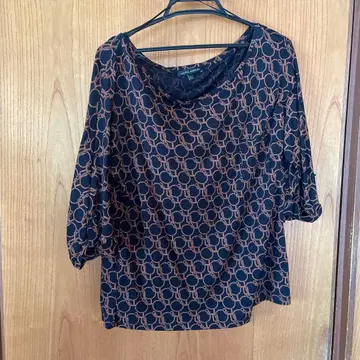 LAURA ASHLEY 원형 패턴 반소매 상의 UK12