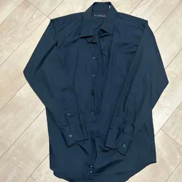 다크 긴팔 셔츠