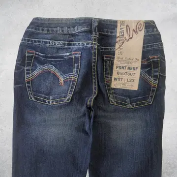 [택 포함] Silver Jeans 자수 플레어 데님 부츠컷 W27