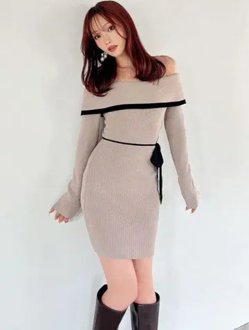 RESEXXY 리본 미니 니트 원피스