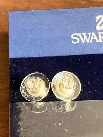 SWAROVSKI 스와로브스키 귀걸이 [양쪽 귀용] 클리어 스와로