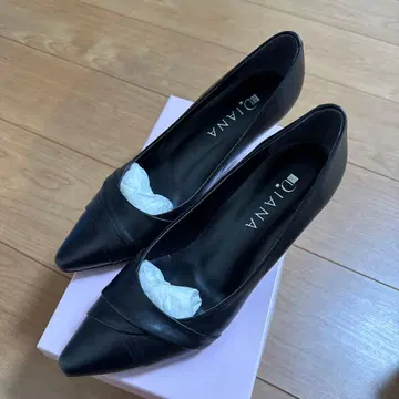 DIANA 블랙 가죽 펌프스 블랙 힐 펌프스