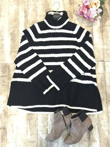 H&M 터틀넥 스웨터 튜닉 블랙/화이트 오버 사이즈