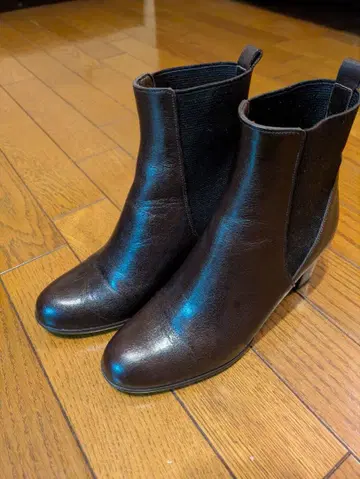 오데뜨 앤 오딜 사이드 고어 숏부츠