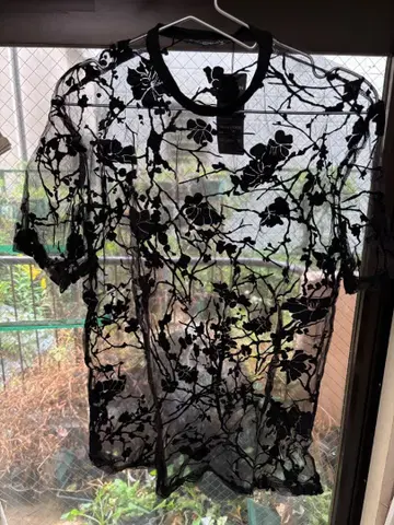 블랙 플라워 레이스 시스루 T셔츠 남성용 반팔 비침 상의