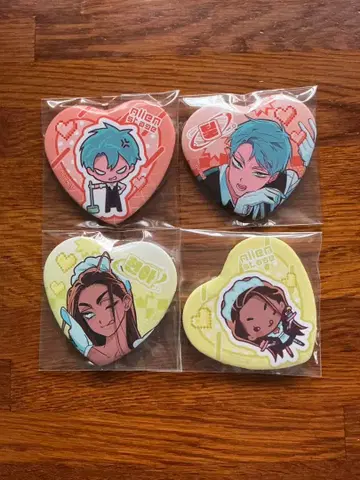 에이스테 하트형 캔 배지 티르 현아