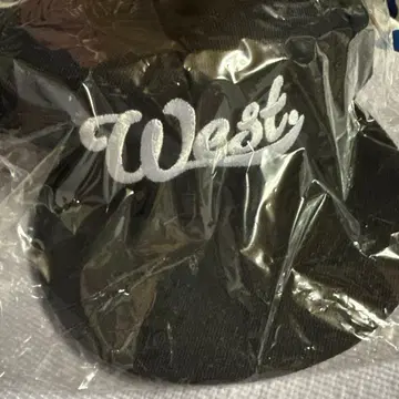 WEST. 캡